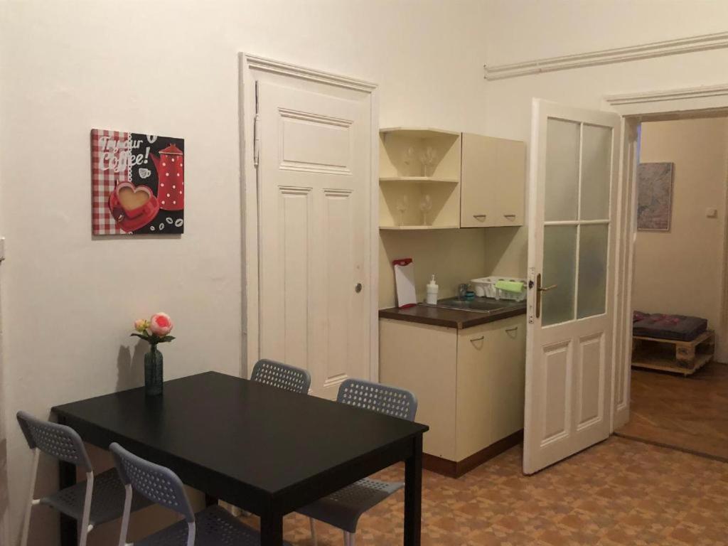 ברנו Rooms Veveri - Uvoz, 10 Min Peski Do Centru מראה חיצוני תמונה